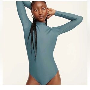 J.Crew Active Ribbed Long-Sleeve One Piece Rash Guard Swimsuit
Alhambra Green.